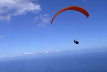 Paragliding saint leu